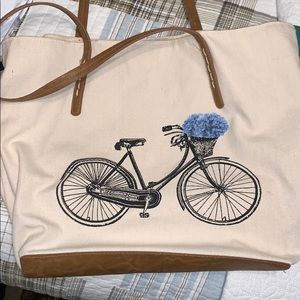 (SOLD!!!) Cute small duffle bag!